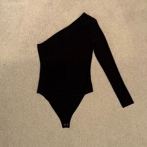 Black One-Shoulder Bodysuit